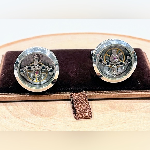 Other - Sold on Mercari Steampunk/Gears Cufflinks